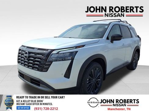 New 2026 Nissan Pathfinder SL image 13