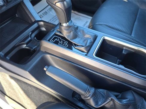 Used 2020 Toyota Tacoma TRD Off-Road image 25