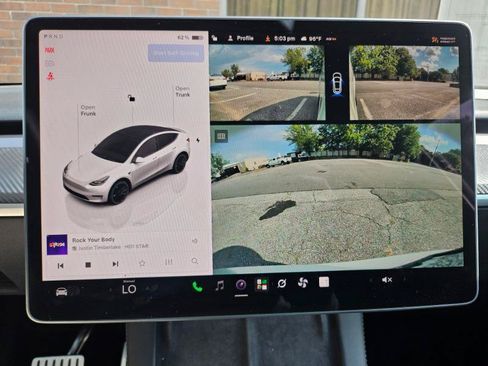 Used 2023 Tesla Model Y Performance AWD/4WD image 47