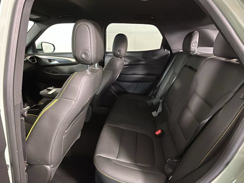 Used 2024 Chevrolet TrailBlazer ACTIV w/ Convenience Package AWD/4WD image 32