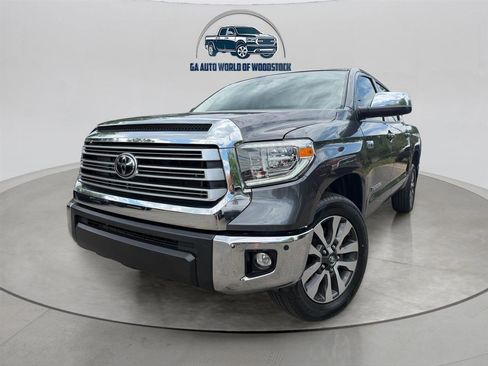Used 2020 Toyota Tundra Limited w/ Limited Premium Package RWD image 2