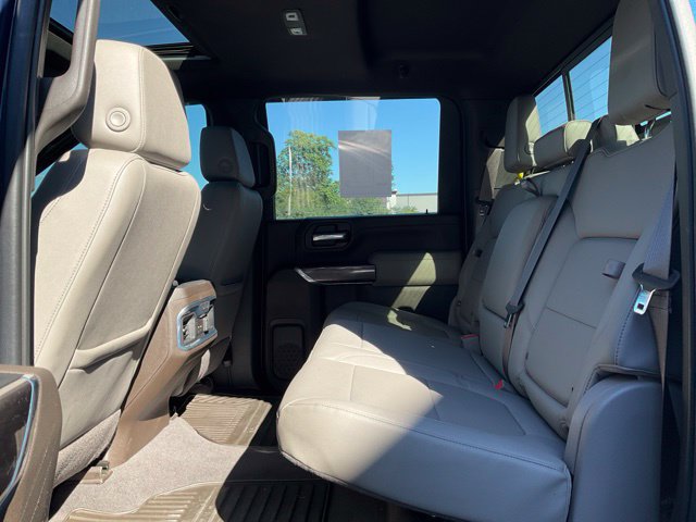 Used 2022 Chevrolet Silverado 2500 LTZ w/ LTZ Convenience Package AWD/4WD image 18