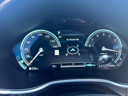 Used 2024 Genesis G80 3.5T Sport image 16