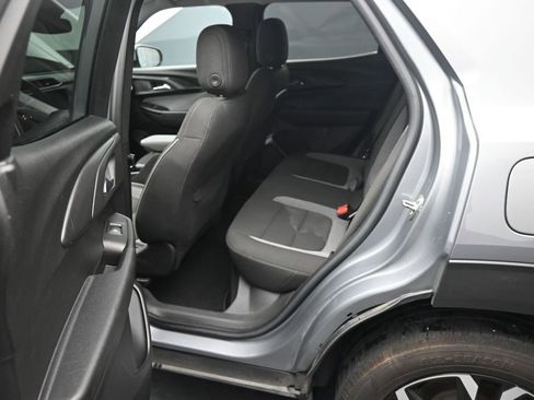 Used 2023 Chevrolet TrailBlazer LT w/ Convenience Package FWD image 21