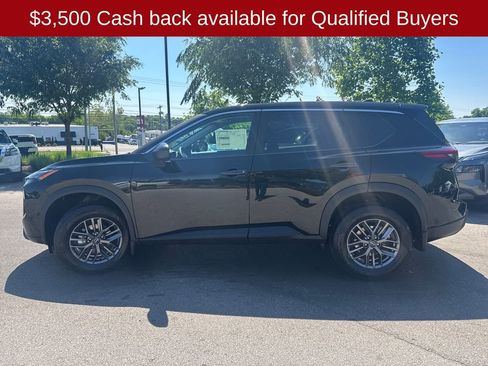 New 2026 Nissan Rogue S FWD image 4