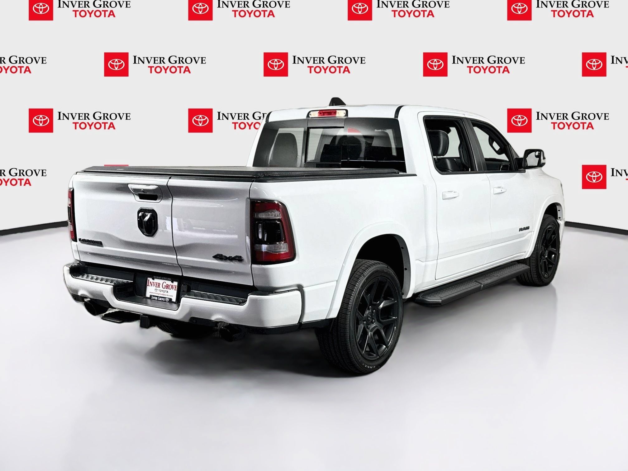 Used 2021 RAM 1500 Laramie w/ Night Edition AWD/4WD image 5