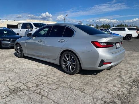 Used 2019 BMW 330i Sedan w/ Driving Assistance Package image 3
