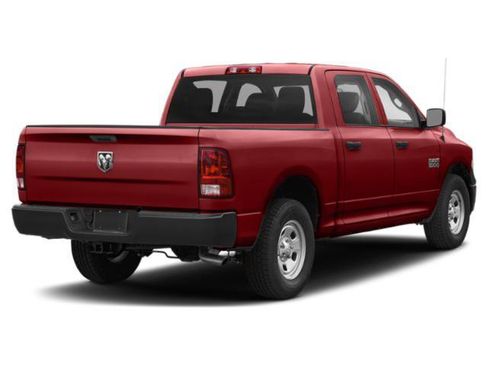 Used 2018 RAM 1500 Express w/ Express Value Package AWD/4WD image 2