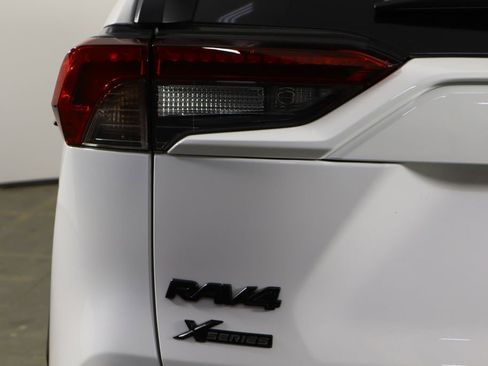 Used 2023 Toyota RAV4 XLE image 39