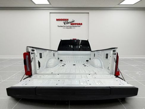 Used 2025 Ford F350 Platinum AWD/4WD image 15