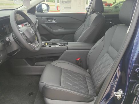 New 2026 Nissan Rogue Platinum w/ Platinum Premium Package AWD/4WD image 17