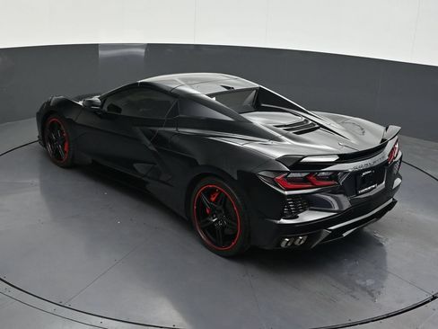 Used 2022 Chevrolet Corvette Stingray Premium Conv w/ Z51 Performance Package RWD image 16