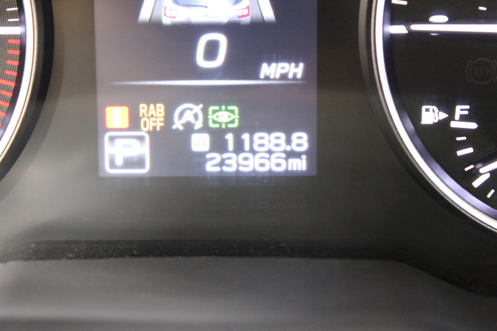 Used 2024 Subaru Outback Touring AWD/4WD image 11
