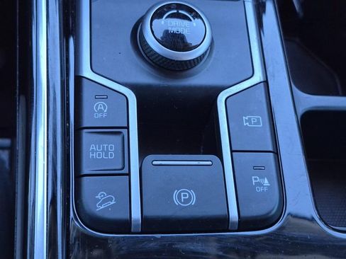 Used 2023 Kia Sorento SX image 27