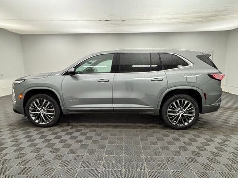 New 2026 Buick Enclave Avenir image 17