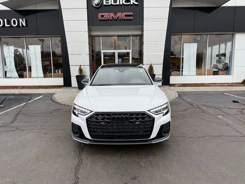 Used 2023 Audi S8 w/ S8 Executive Package image 6