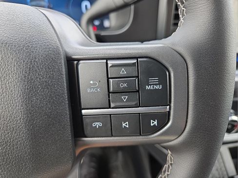 Used 2025 Ford F350 Lariat w/ Lariat Ultimate Package AWD/4WD image 24