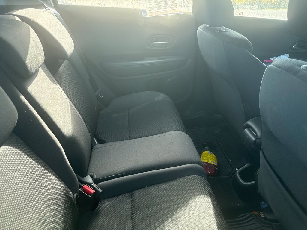 Used 2022 Honda HR-V LX image 17