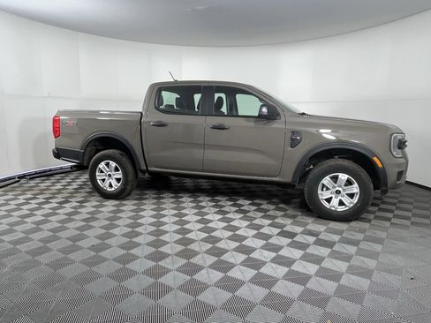 Used 2025 Ford Ranger XL image 6
