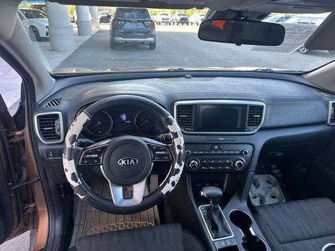 Used 2020 Kia Sportage LX FWD image 10