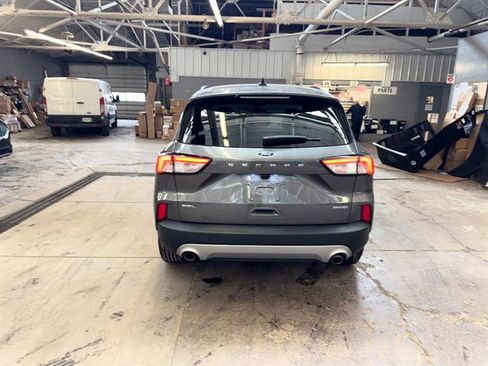 Certified 2022 Ford Escape SEL image 8