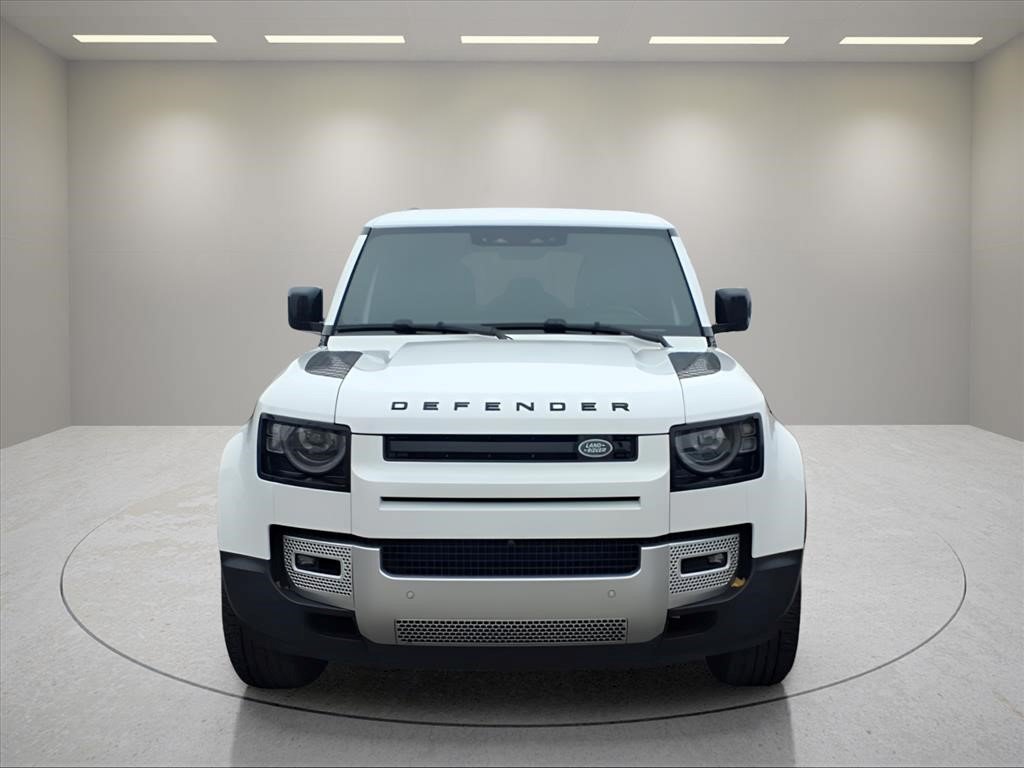 Used 2024 Land Rover Defender 110 S AWD/4WD image 2