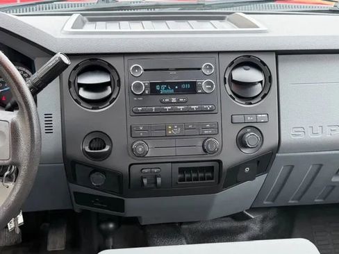 Used 2016 Ford F250 XL w/ XL Value Package image 9