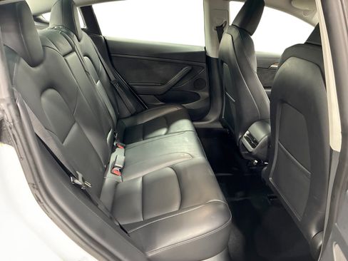 Certified 2023 Tesla Model 3 Standard Range RWD image 11