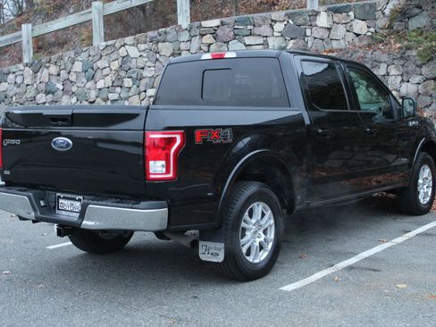 Used 2017 Ford F150 Lariat w/ Trailer Tow Package image 9