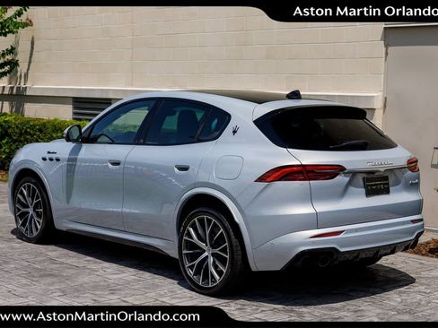 Used 2023 Maserati Grecale Modena AWD/4WD image 44