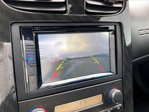 Used 2011 Chevrolet Corvette Convertible w/ Preferred Equipment Group image 11