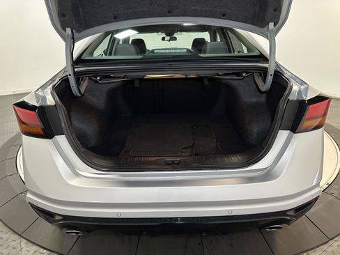 Used 2024 Nissan Altima 2.5 SR image 31
