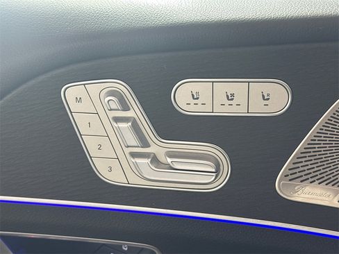 Certified 2024 Mercedes-Benz GLE 450e 4MATIC image 9