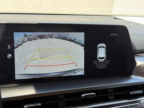Used 2023 Kia Telluride S AWD/4WD image 11