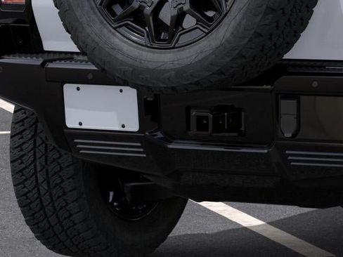 New 2026 GMC Hummer EV SUV AWD/4WD image 14