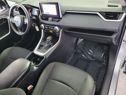 Used 2024 Toyota RAV4 LE image 17