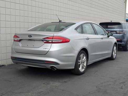Used 2018 Ford Fusion S FWD image 3