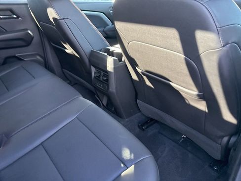 Used 2023 Chevrolet Colorado Z71 w/ Z71 Convenience Package 2 image 15