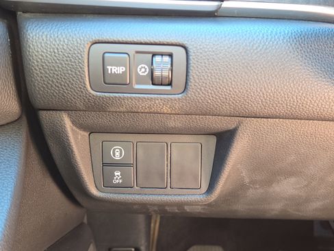 Used 2018 Honda Accord EX-L image 25