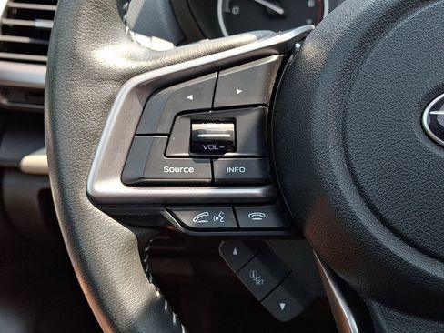 Used 2022 Subaru Forester Limited AWD/4WD image 22
