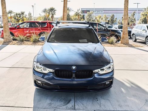 Used 2018 BMW 320i Sedan RWD image 7