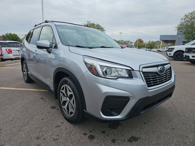 Used 2020 Subaru Forester Premium AWD/4WD image 4