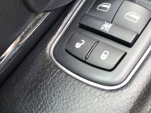 Used 2017 RAM 1500 Sport w/ Sport Premium Group image 22