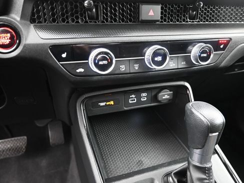 Certified 2025 Honda CR-V EX image 23