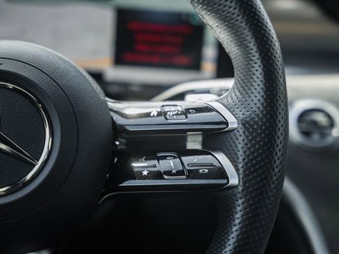 Certified 2024 Mercedes-Benz GLC 300 4MATIC image 27