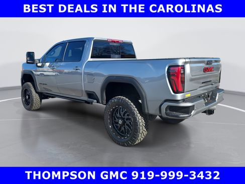 New 2026 GMC Sierra 2500 AT4 w/ AT4 Preferred Package image 8