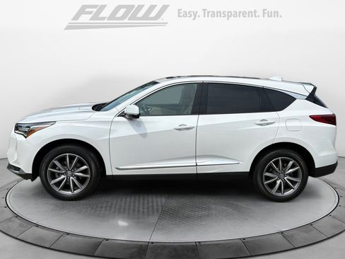 Certified 2023 Acura RDX FWD w/ Technology Package image 4