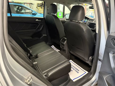 Used 2024 Volkswagen Tiguan SE AWD/4WD image 26