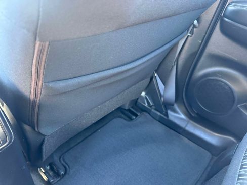 Used 2019 Nissan Rogue S AWD/4WD image 20