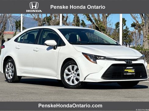 Used 2024 Toyota Corolla LE image 1